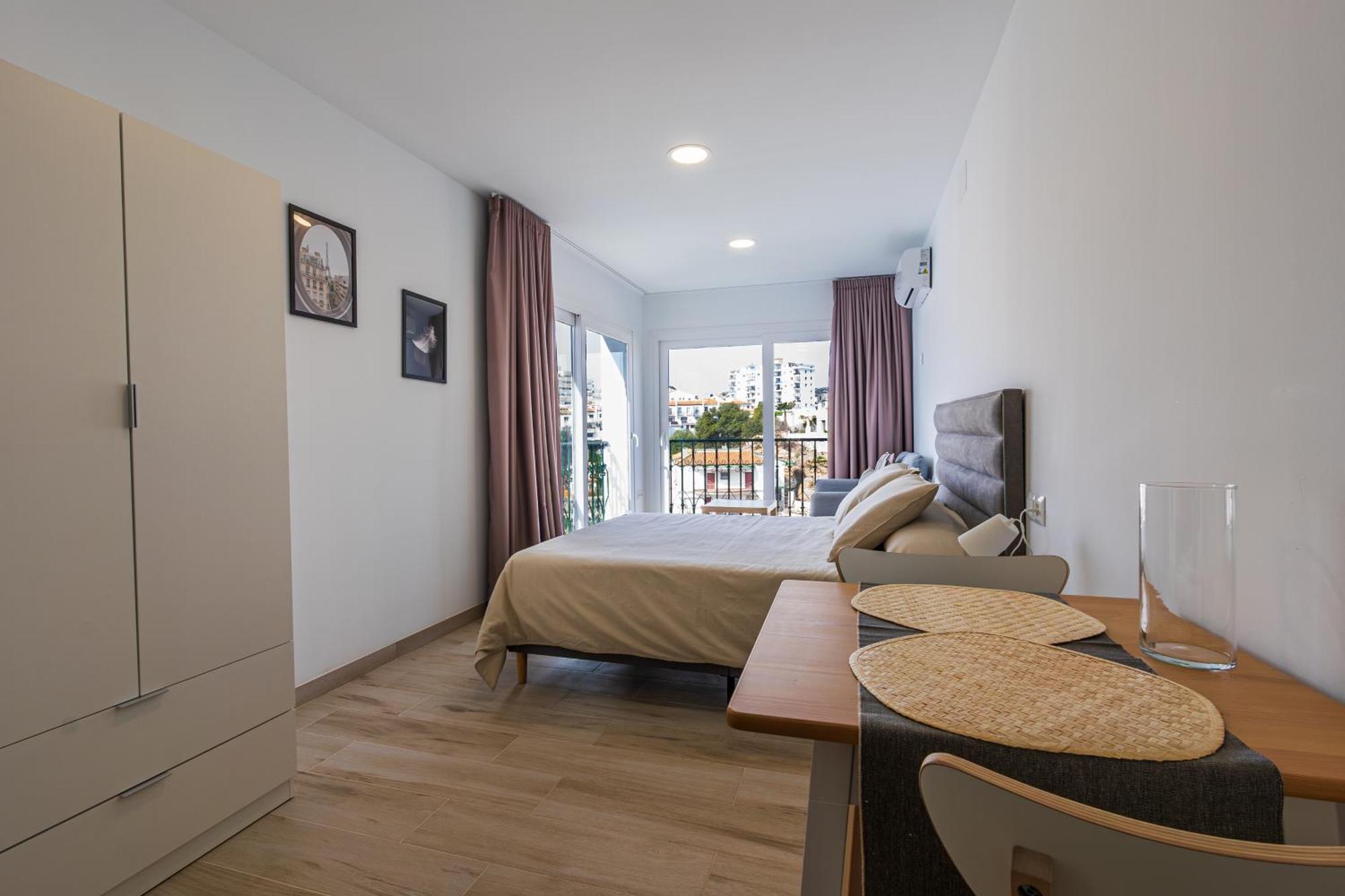 Turisticos Jose Cruz Appartement Nerja